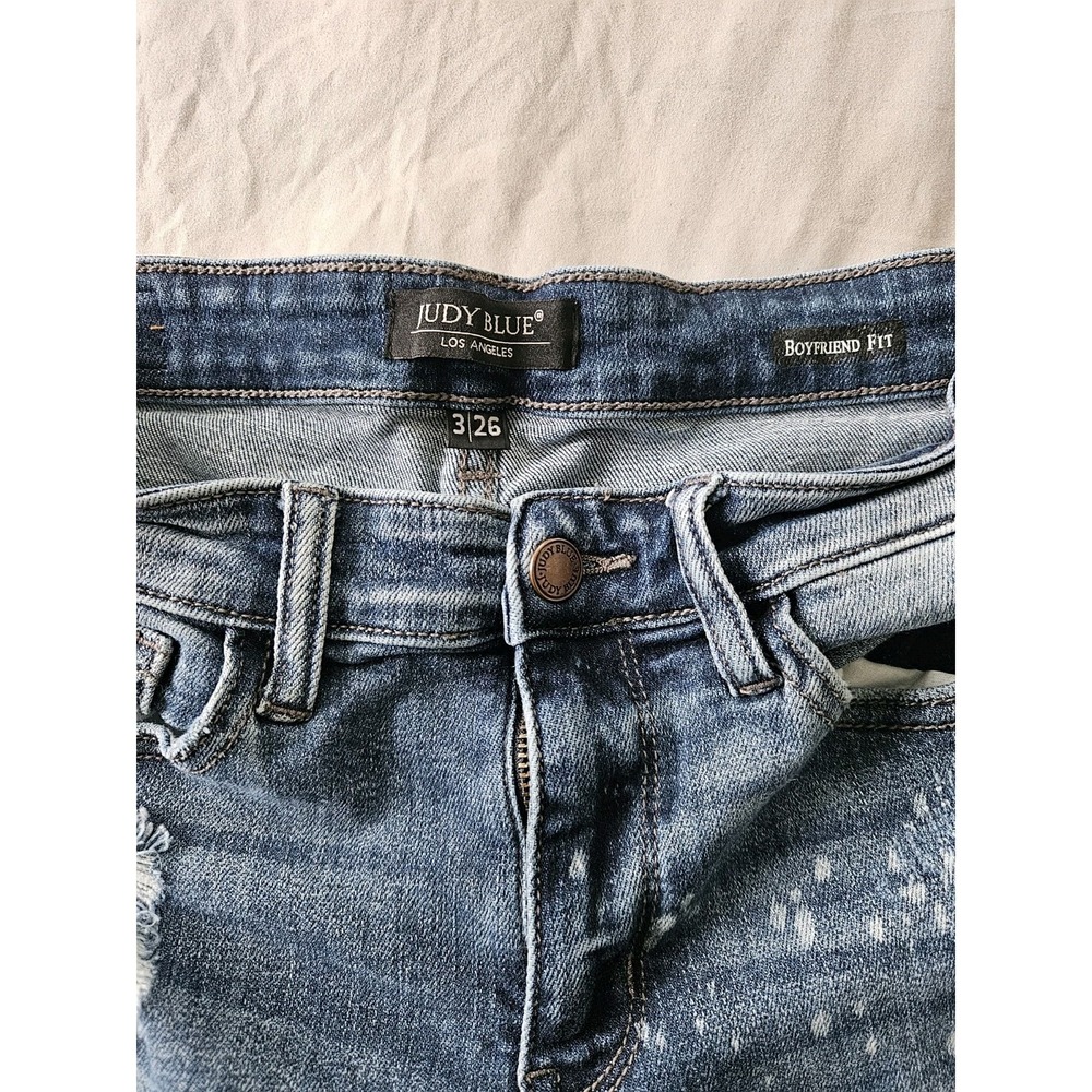 Judy Blue Boyfriend Fit Jeans Women's Size 3/26 Distressed Denim Light Wash - Picture 7 of 7